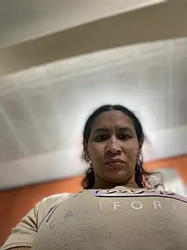 Carola-Ross Live XXX-Chat