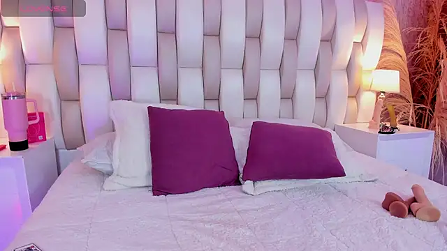 Chat +18 de Viollet_xoxo ao vivo