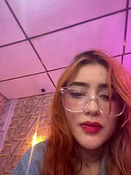 دردشة Ashly_cutee الجنسية المباشرة