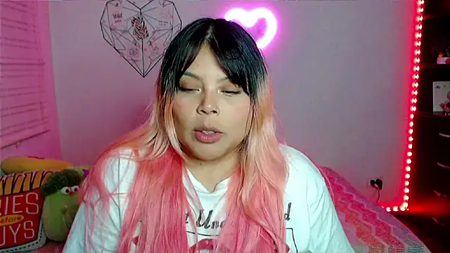 EllieMoonX 现场XXX聊天