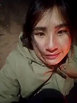 Belinda-686 即時 XXX 聊天