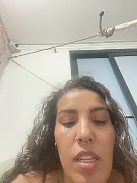 Онлайн чат XXX ISIS17_EF