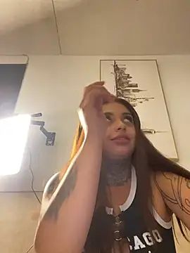 EmilyMoore_Pink – Naživo XXX chat