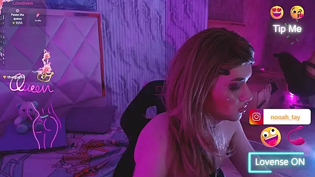 Show modela NOOAH_TAY na web-kameri