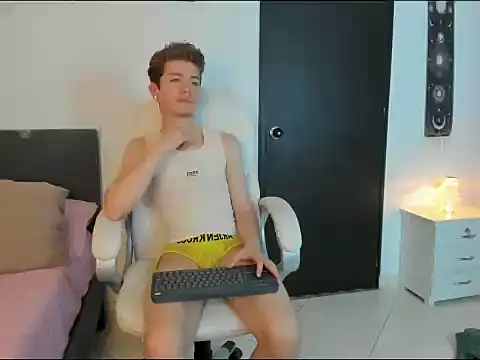 دردشة ThiagooJames الجنسية المباشرة