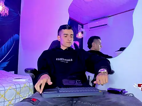 دردشة Ethan_Boy_ الجنسية المباشرة