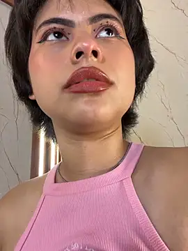 Eva_Feller69: онлайн-секс-чат