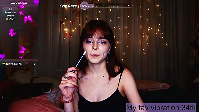 ArianaLight Adlı Modelin Canlı XXX Sohbeti