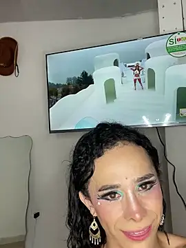 Mydreams69 Show in webcam