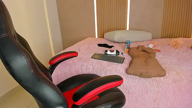 دردشة stephany_summer الجنسية المباشرة