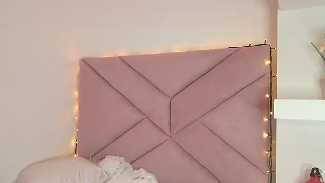 eva_sin18: απευθείας συνομιλία ΧΧΧ