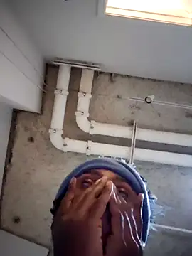 DarkSkinStroker: вебкам-шоу