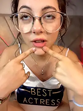 TeaseDollXXX webkamerás műsora