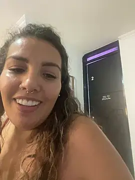 ISIS17_EF Webcam show