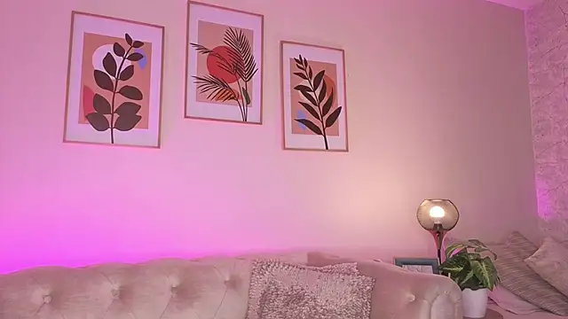 DahianaWalcott Chat XXX in diretta