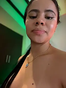 KittiKateXXX webcam show