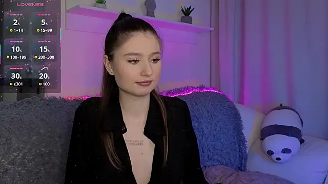 _Lua__ Adlı Modelin Canlı XXX Sohbeti