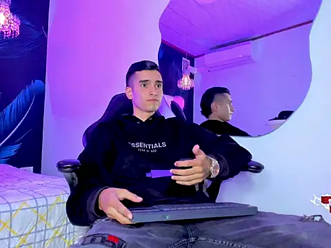 Ethan_Boy_: απευθείας συνομιλία ΧΧΧ