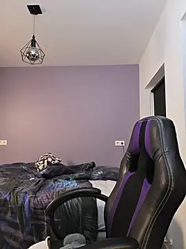 MiaRides19 Adlı Modelin Canlı XXX Sohbeti