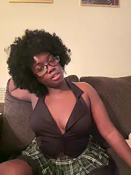 London_xo – Naživo XXX chat