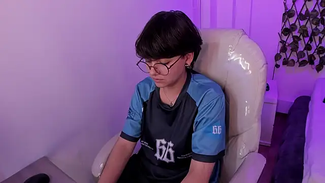 Chatroom XXX en direct de Nathaly_ds