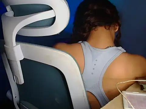 Sassa_69 Adlı Modelin Canlı XXX Sohbeti