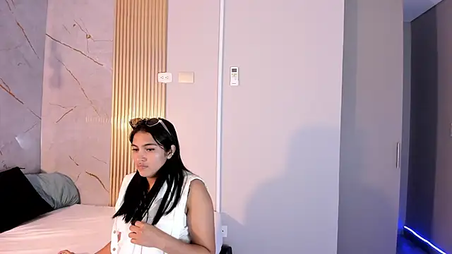 AlanaBlair_: απευθείας συνομιλία ΧΧΧ