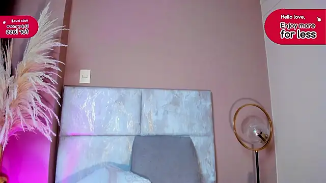 NoraDasilva élő XXX-chatje