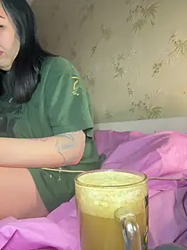 Chatroom XXX en direct de Naughtbaby_2025