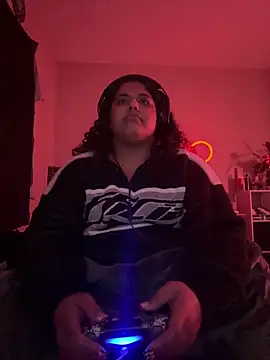 1n0nlythroat Chat XXX live