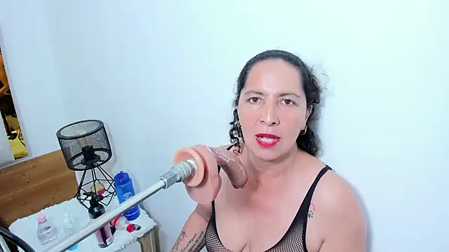 دردشة Luna_Naughty1 الجنسية المباشرة