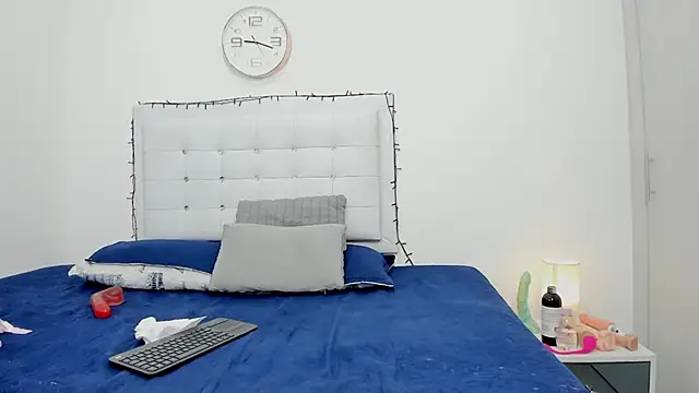 Chatroom XXX en direct de Sofia_Blosom