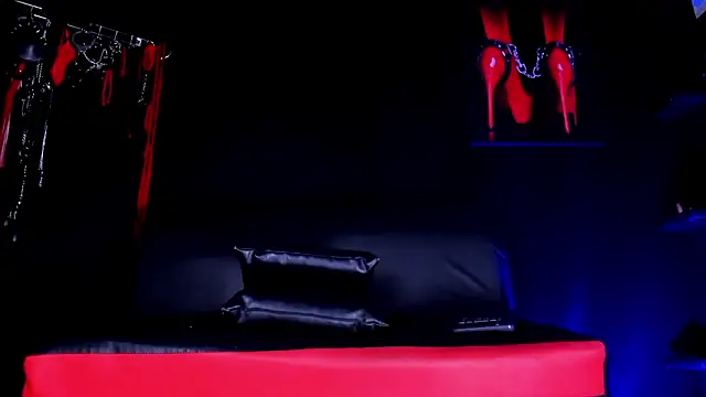 isabellestone Adlı Modelin Canlı XXX Sohbeti