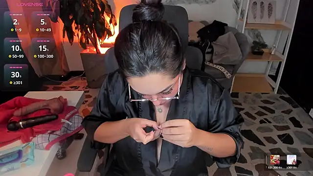 CelesteBrucee: онлайн-секс-чат