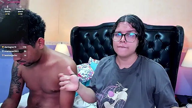 Czat XXX na żywo – Dave_And_Emma