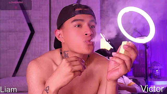 Chat XXX en directo de LiamDeep