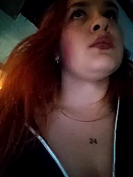 katty_42 网络视讯表演