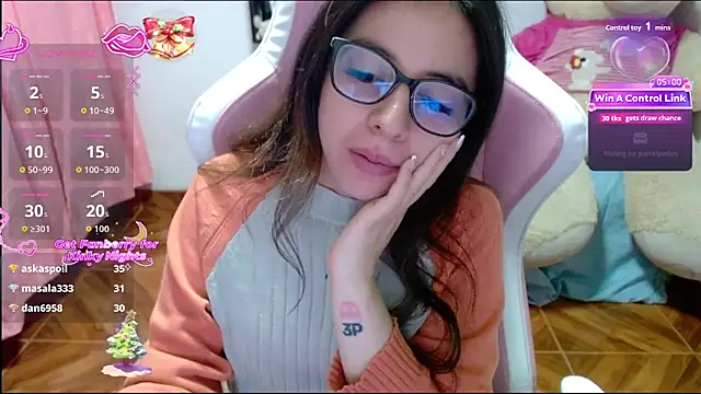 Chatroom XXX en direct de Maggie_Fox3