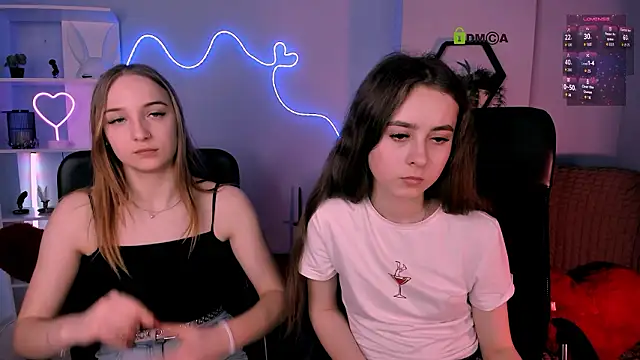 دردشة rebecca_smile الجنسية المباشرة