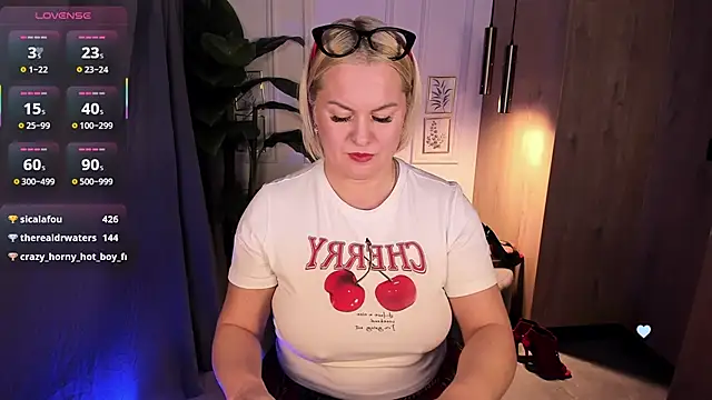 YolandaKiss Obrolan Langsung XXX