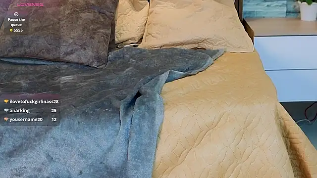 Pau_Johnson_ live XXX chat