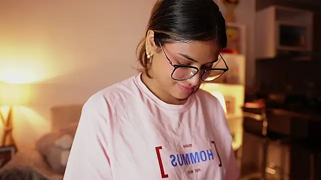 SaraParisi Adlı Modelin Canlı XXX Sohbeti