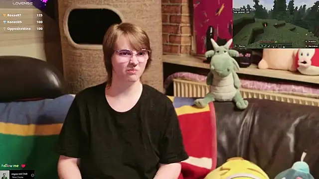 Chat +18 de GamerGirl_Eve ao vivo