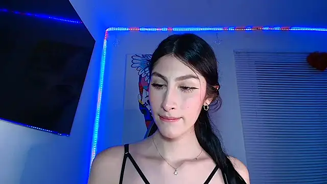 valeria_gonzales_ Adlı Modelin Canlı XXX Sohbeti