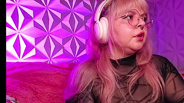 Živý XXX chat Satyn_doll