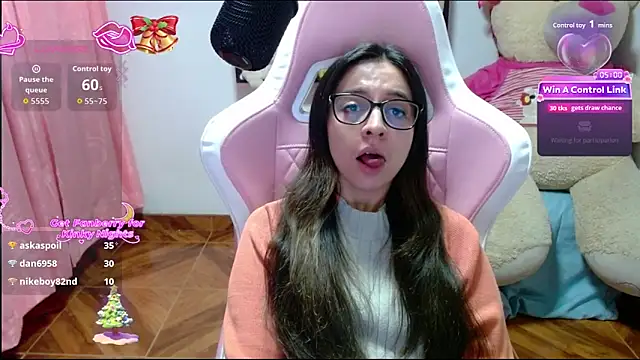 Онлайн чат XXX Maggie_Fox3