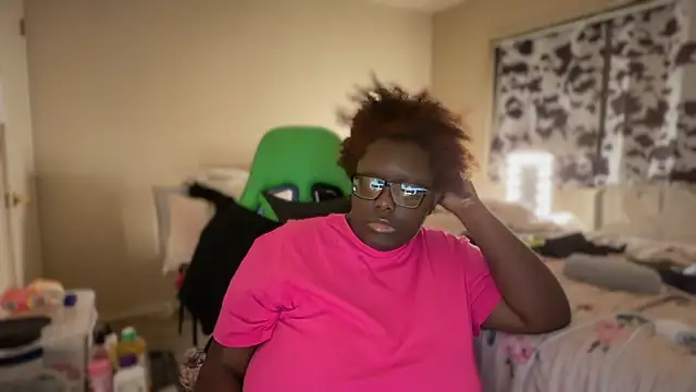 -Yagurlwest Live XXX Chat