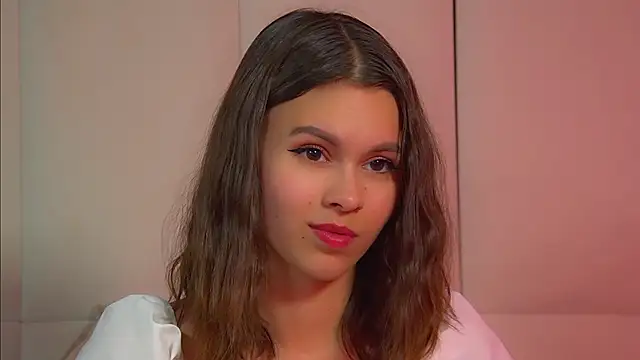 PollyLanders: онлайн-секс-чат