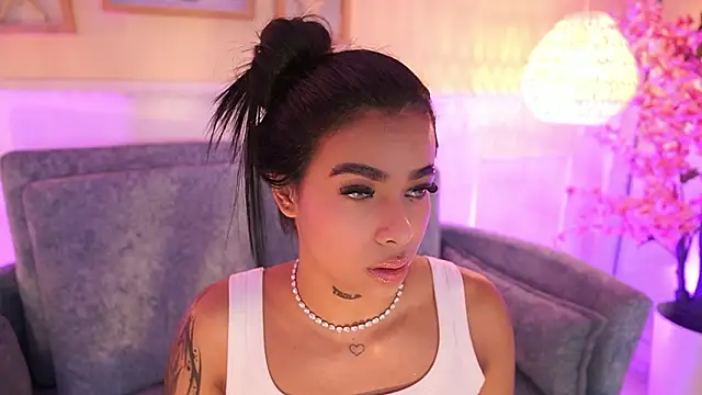 دردشة MeganLowell الجنسية المباشرة