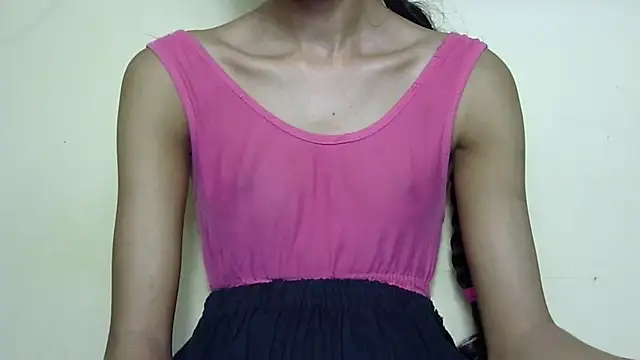 Chat XXX ao vivo de Anu_tiny